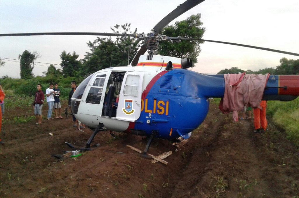 Helikopter Mendarat Darurat di Kabupaten Tangerang