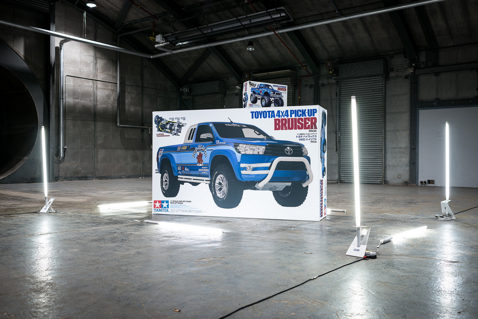 Toyota Hilux Bruiser Replika Mainan Remote Control Era 80an