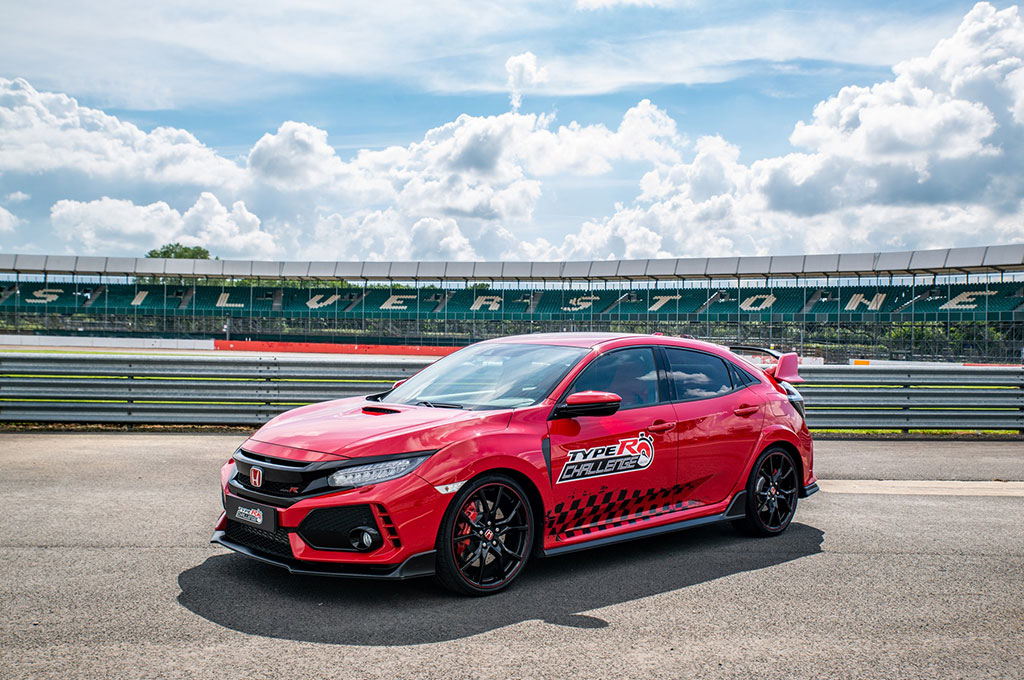Honda Civic Type R Cetak Rekor di Sirkuit Silverstone