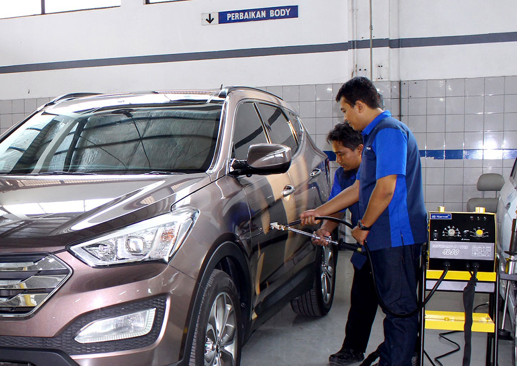 Pentingkah <i>Booking Service</i> di Bengkel Resmi