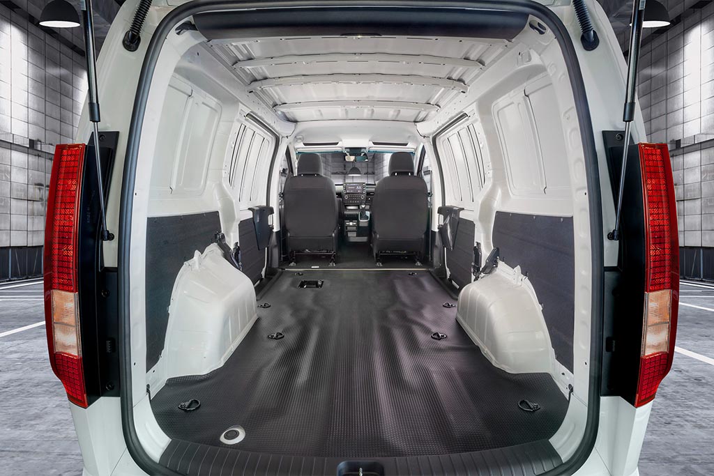 Di Negara Ini, Hyundai Staria Jadi Mobil Angkut Barang