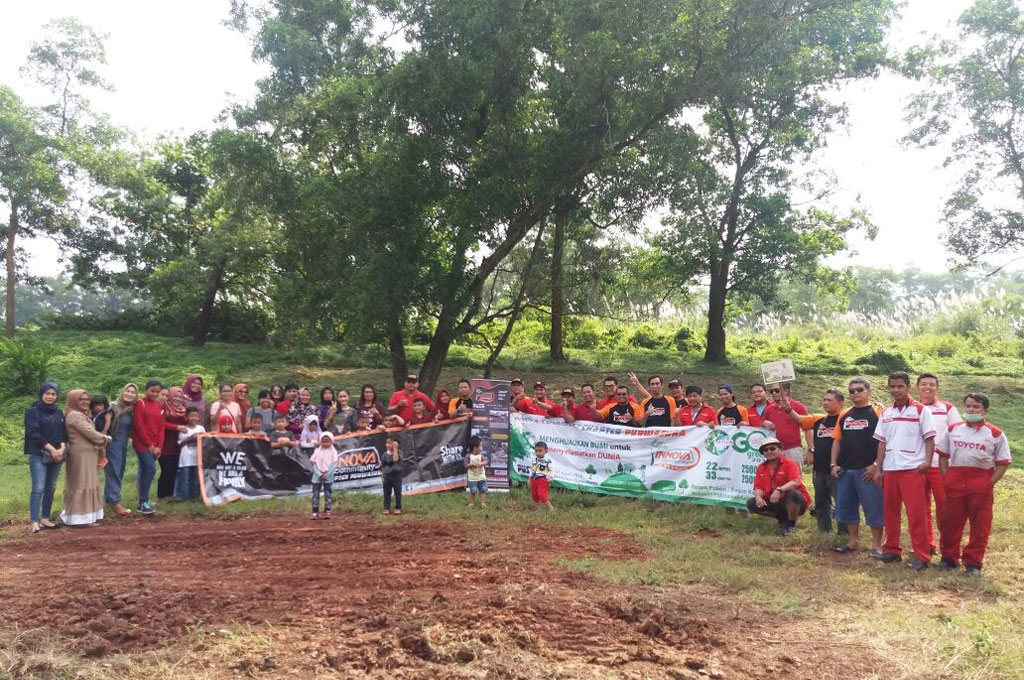 Hari Bumi, Innova Community Tanam 2.500 Bibit Pohon