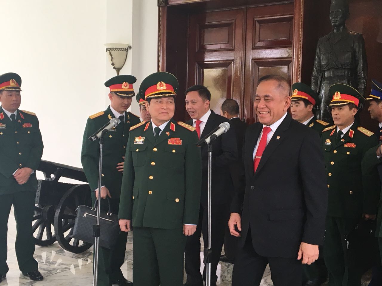 Vietnam Sebut Indonesia Mitra Penting di Bidang Pertahanan
