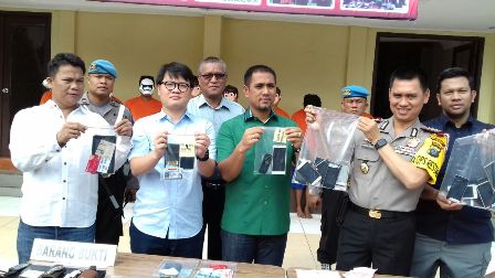 8 Pengemudi Grab Pengantar 'Tuyul' di Medan Ditangkap