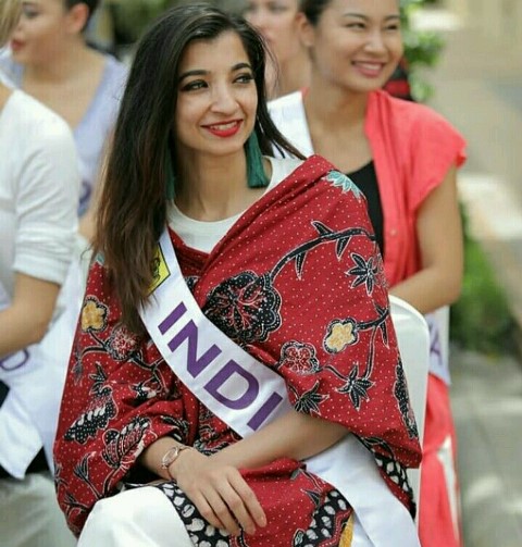 Cerita Putri Pariwisata Kenalkan Batik Sidoarjo Saat Ajang Miss Tourism Queen International 2018