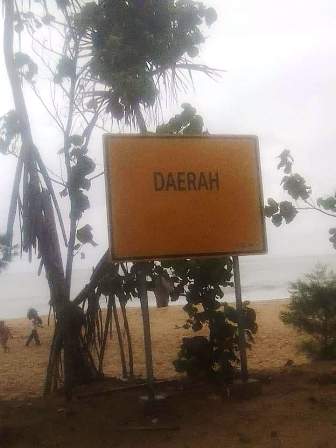 Takut Pengujung Sepi, Rambu Peringatan Tsunami Dirusak