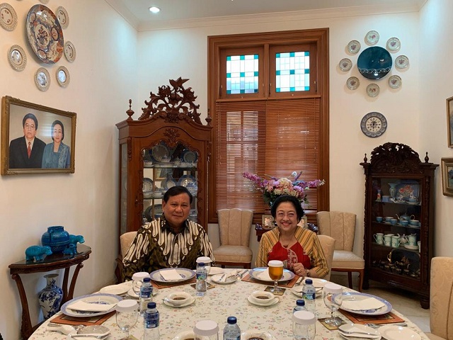 Mereka yang Dikesankan Bermusuhan