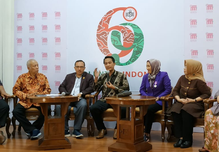 Tenaga Kesehatan Penanganan Korona Perlu Ditambah