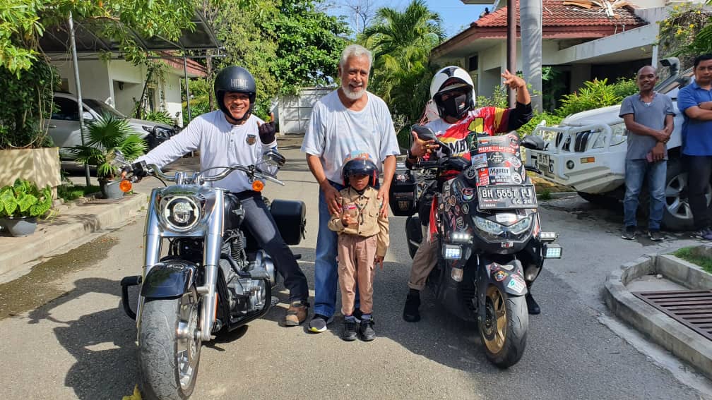 Bapak & Anak Sukses Touring Antar Negara, Tembus 5.000 KM