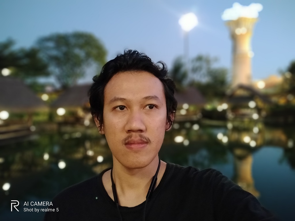 Review realme 5, 4 Kamera Bonus Layar dan Baterai Besar Harga Rp 1.899.000