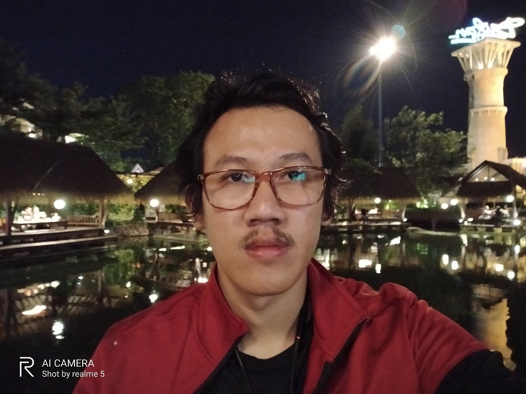 Review realme 5, 4 Kamera Bonus Layar dan Baterai Besar Harga Rp 1.899.000