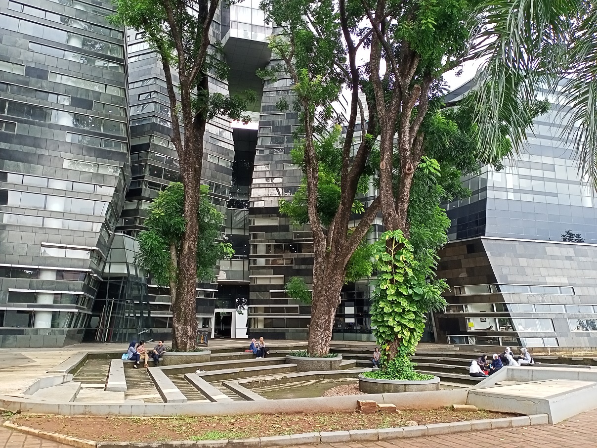 realme C3, Baterai 5.000 mAh dan 3 Kamera Belakang Harga Murah