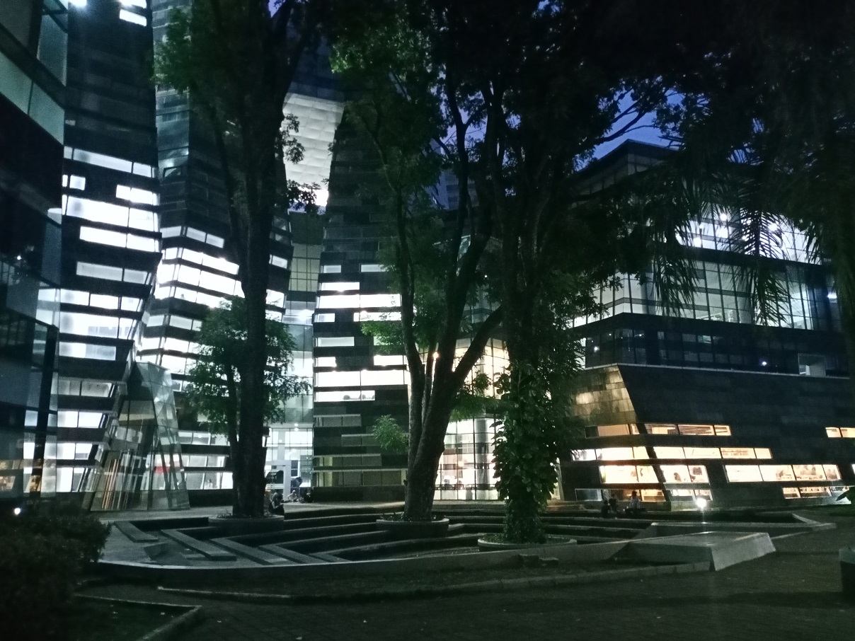 realme C3, Baterai 5.000 mAh dan 3 Kamera Belakang Harga Murah