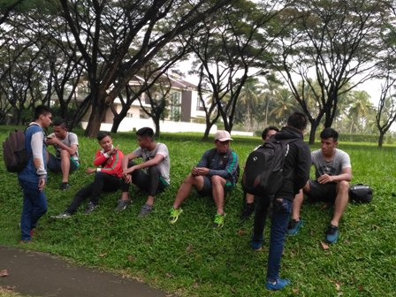 Usai Latihan, Bus Timnas U-22 Mogok di Jalan