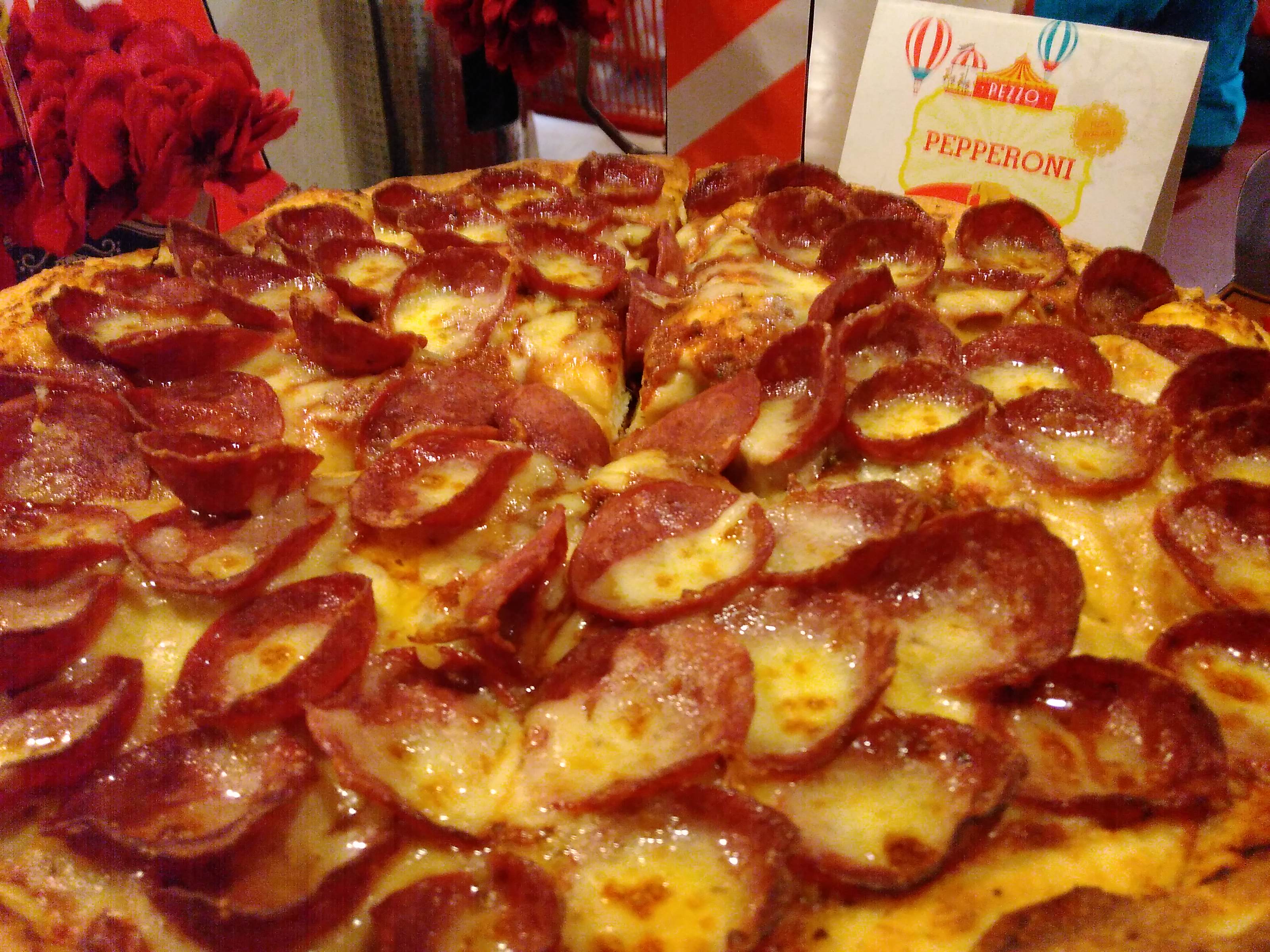 Berani Mencoba Pizza Rasa Durian? Di Sini Tempatnya
