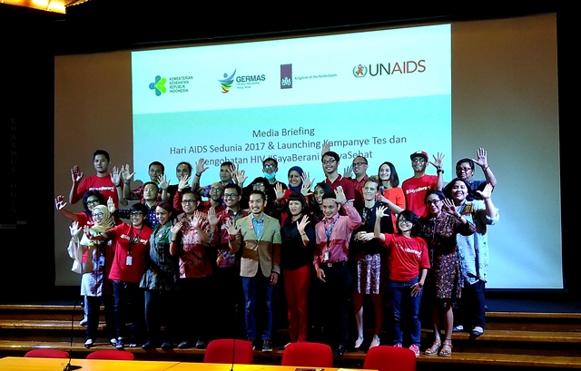 Jelang Hari AIDS Sedunia, Kampanye Promosi Tes HIV ...