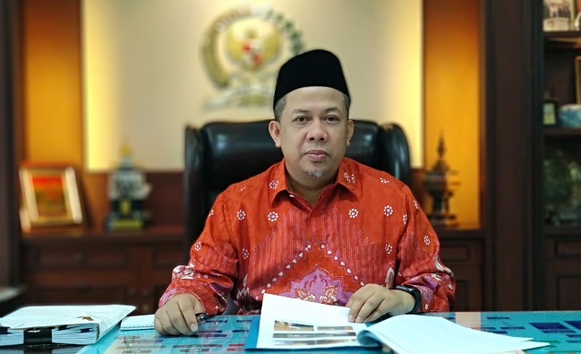 Menjadi Tumbal PKS