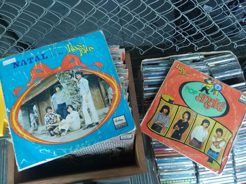Koleksi Vinyl Musik Pop Keroncong 70-an di Sudut Record Store Day 2018