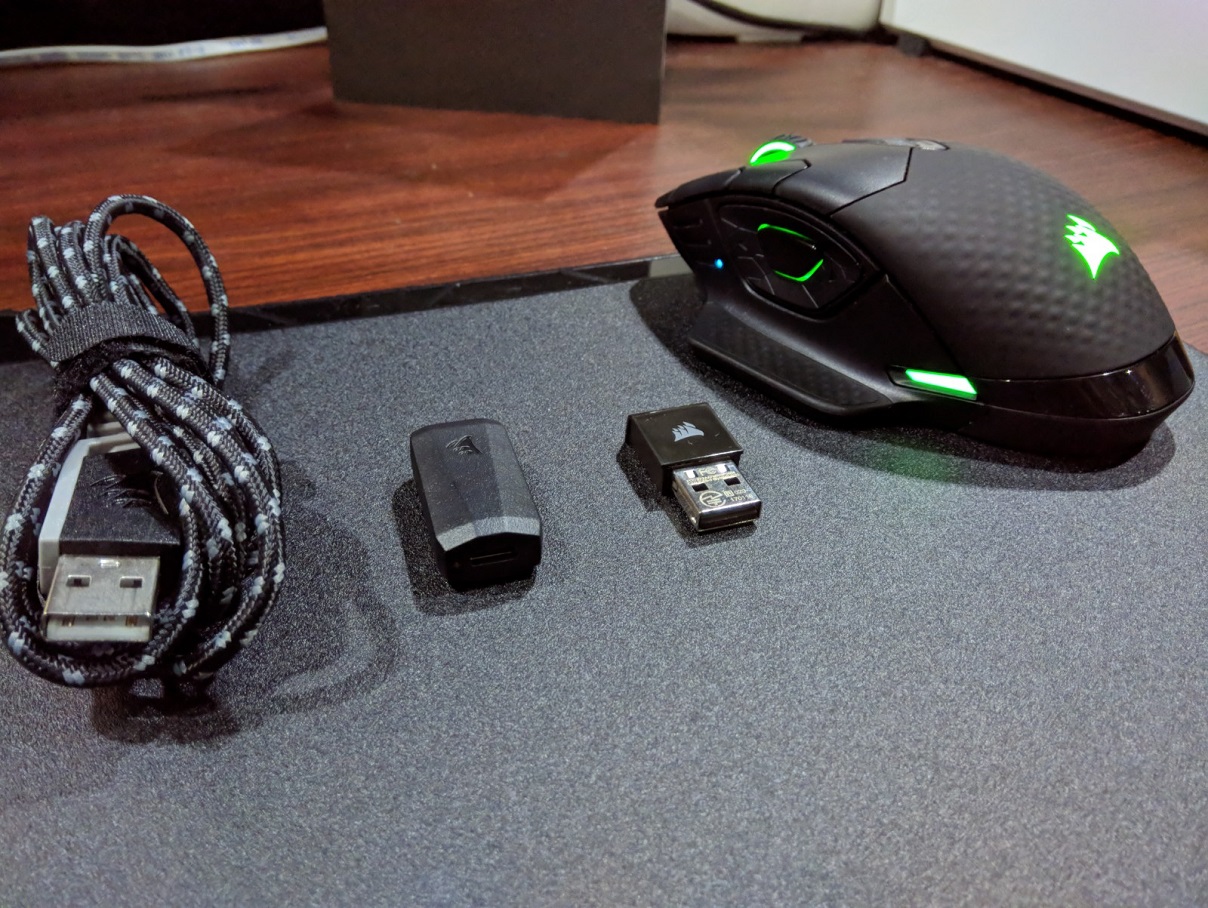 Bt core. Corsair Dark Core RGB disassembled. Corsair Dark Core RGB se замена аккумулятора