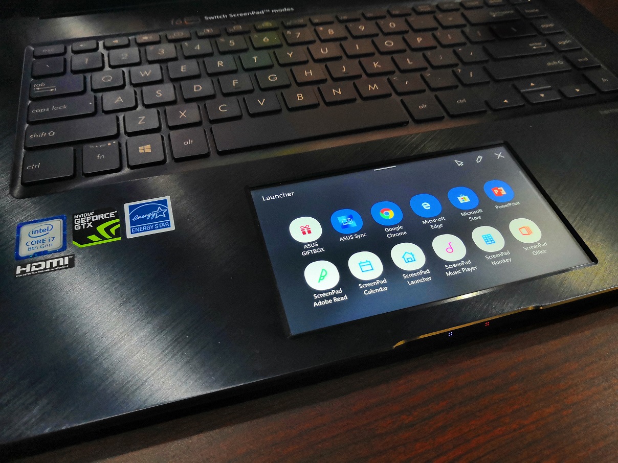 Menjajal ScreenPad di ASUS ZenBook Pro