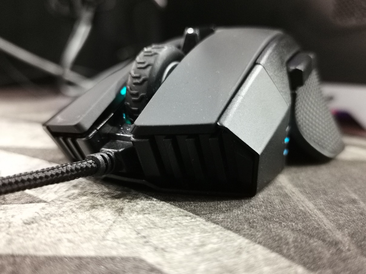 Corsair Ironclaw RGB, Andalan Game FPS dan MOBA