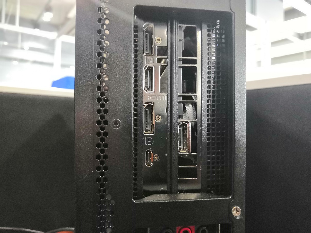 MSI Trident X, Ramping dan Sangat Mumpuni