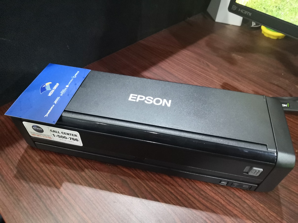 Epson WorkForce DS-360W, Scanner Portabel Mumpuni