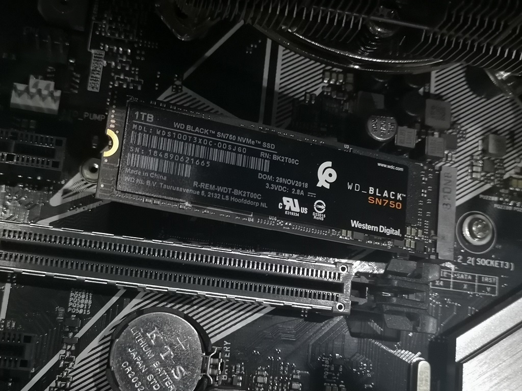 WD Black SN750 1TB, NVMe SSD Kencang untuk Gamer