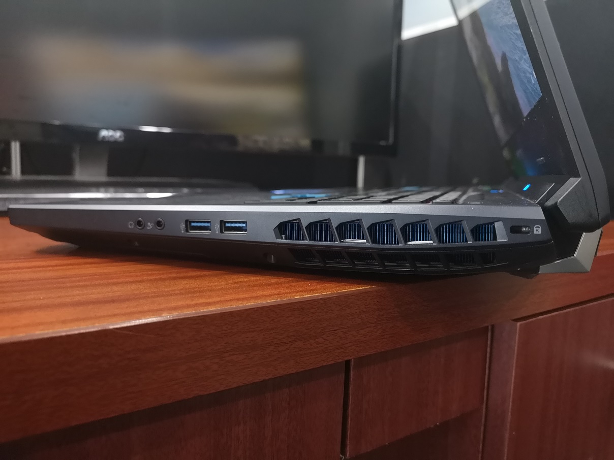 Acer Predator Helios 500, Bongsor dan Terima Upgrade