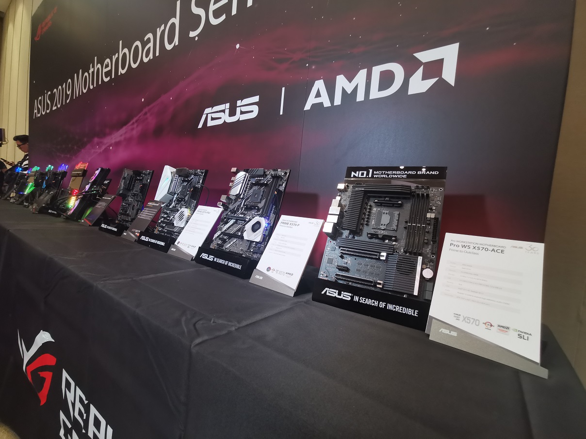 Jajaran Motherboard Futuristik ASUS Adopsi AMD X570
