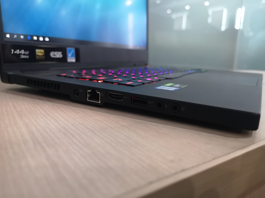 ASUS ROG Zephyrus M, Tipis Pakai Intel Core i7 dan NVIDIA GTX 1660 Ti