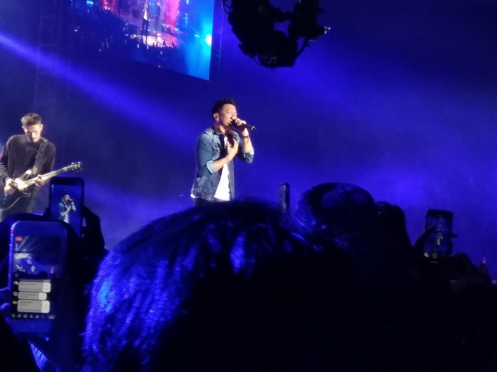 Noah Tampil Prima di Konser Project X meski Tanpa Uki