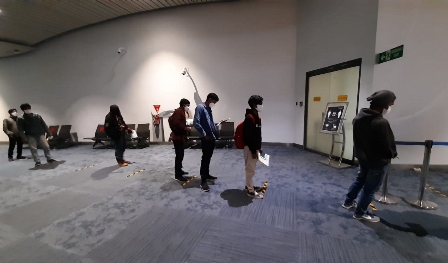 14 WNI ABK Kapal Long Xing 629 Tiba di Bandara Soetta