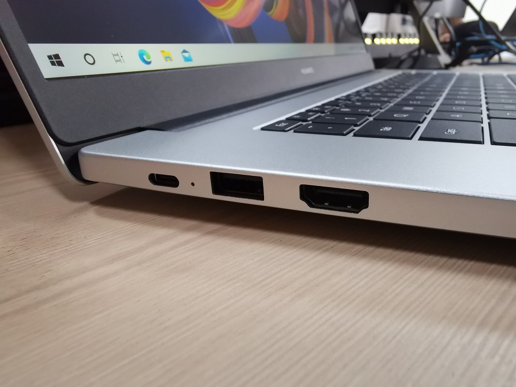 Huawei MateBook D15, Laptop Menarik dan Mumpuni Buatan Huawei