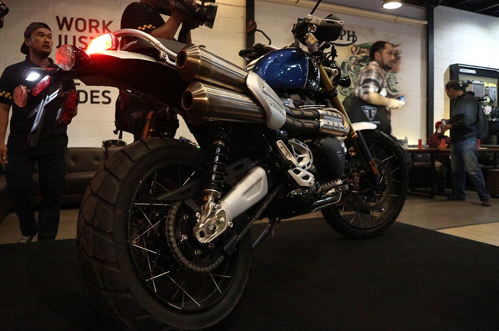 New Triumph Scrambler 1200 XE, Sang Petualang nan Klasik