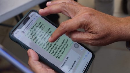 Risma Murka Mobil Laboratorium Bantuan BNPB Dioper ke Daerah Lain