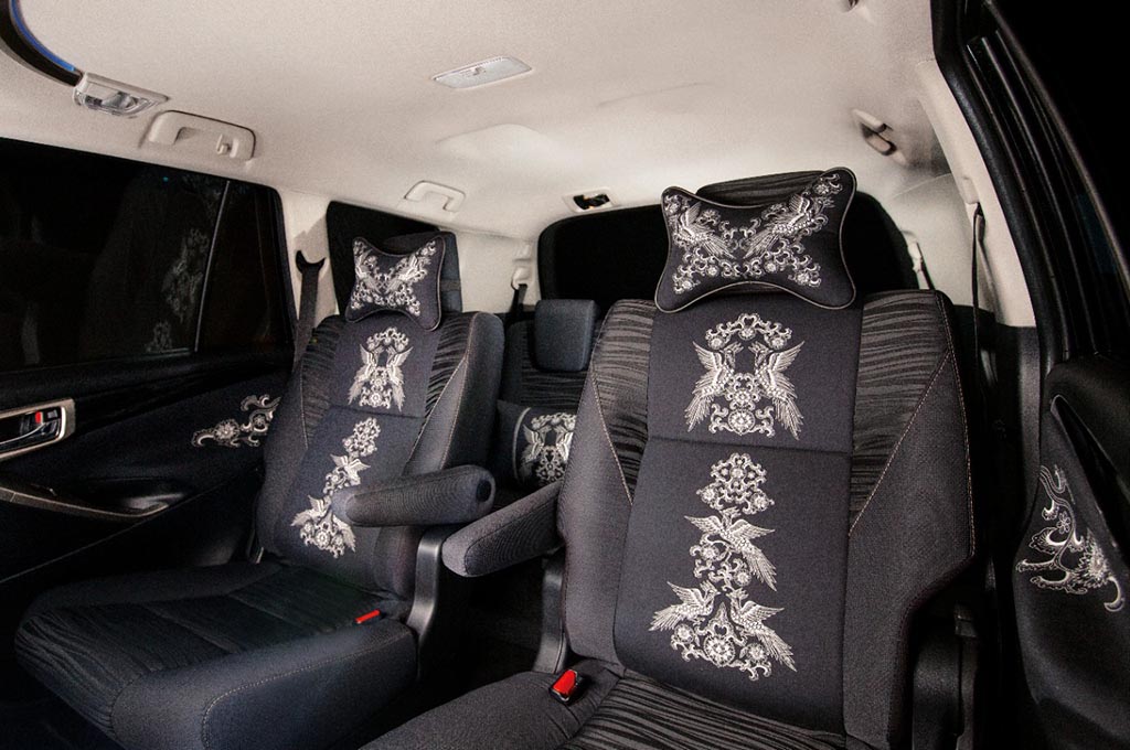 Iwan Tirta Membatik Di Toyota Kijang Innova & Alphard, Ini Hasilnya