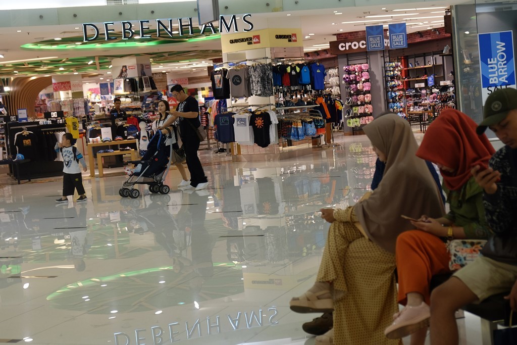 Polisi Pantau <i>Panic Buying</i> di Pusat Perbelanjaan