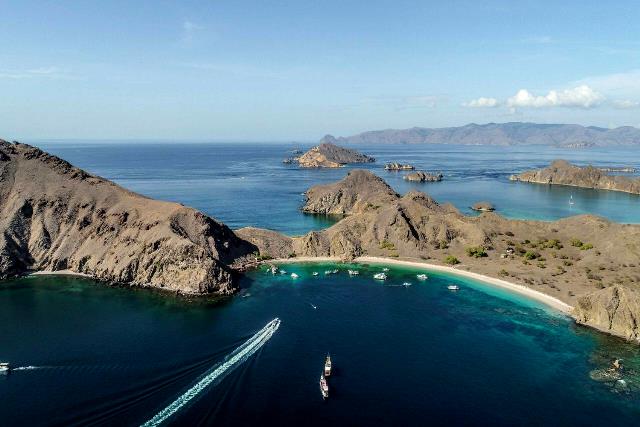 Menparekraf Imbau Dispar Bersiap Hadapi Lonjakan Wisata PascaCovid-19
