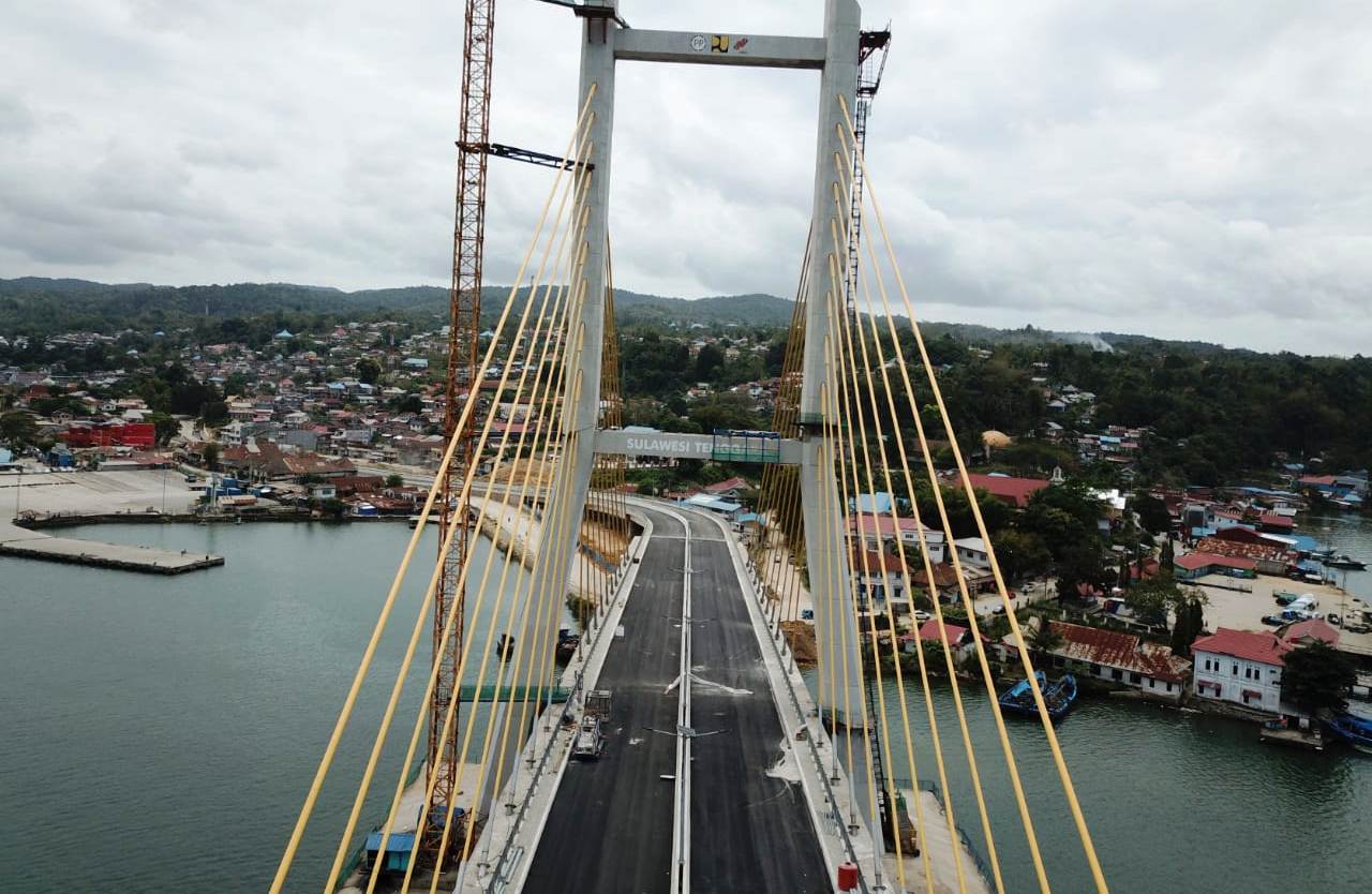 Desain Jembatan Teluk Kendari Sepanjang 1,43 Km