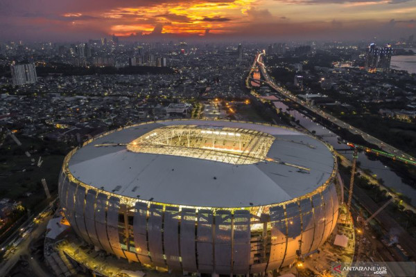 Jakarta International Stadium (JIS) Branda Antara (Akmal Nasery Basral)