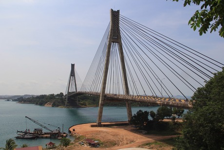 6 Jembatan Terpanjang di Indonesia dan Lokasinya