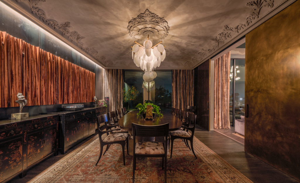 Intip Rumah John Legend dan Chrissy Teigen yang Dijual Rp353 Miliar
