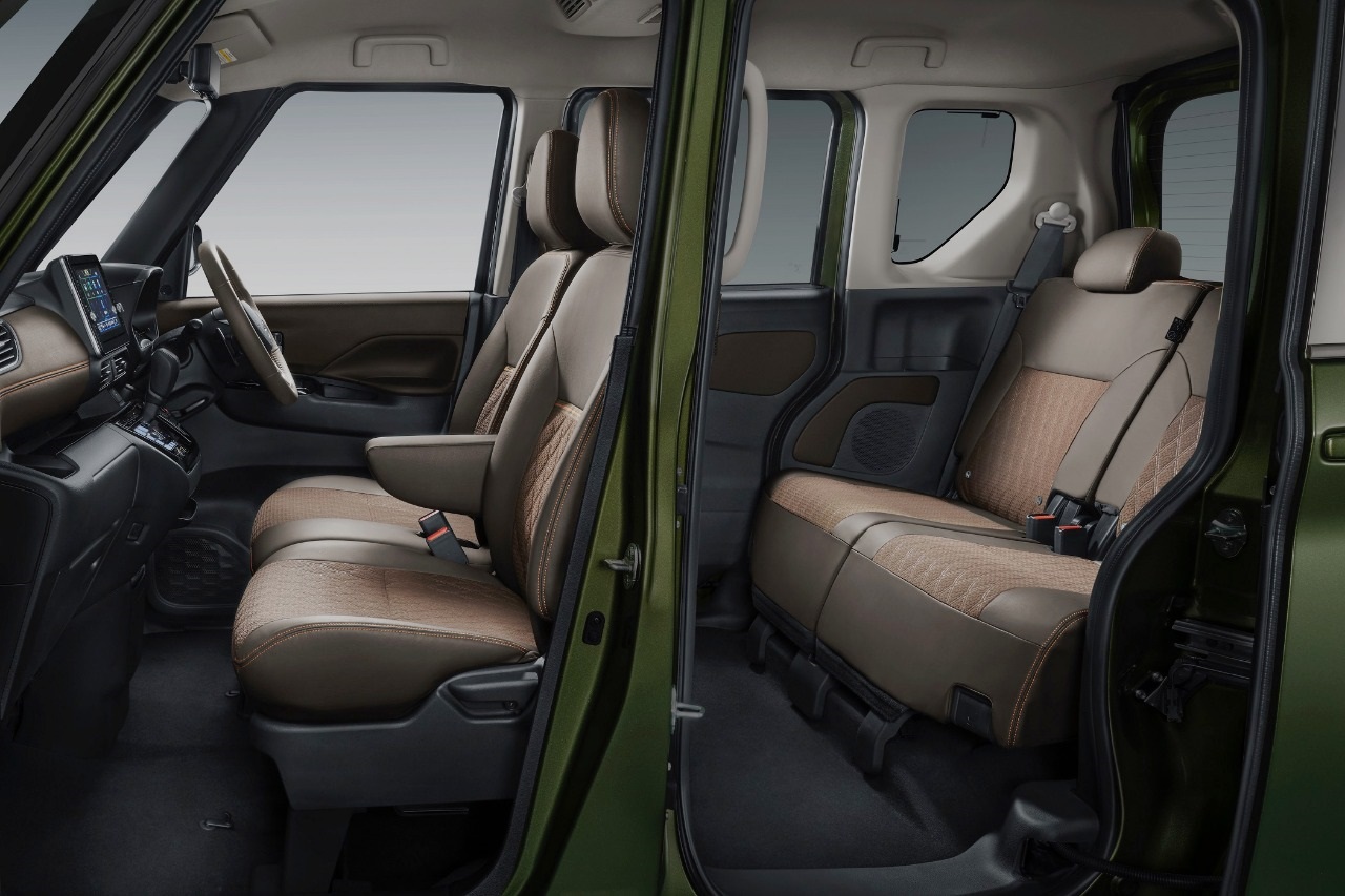 Mitsubishi Super Height K-Wagon Concept Usung Fascia Xpander