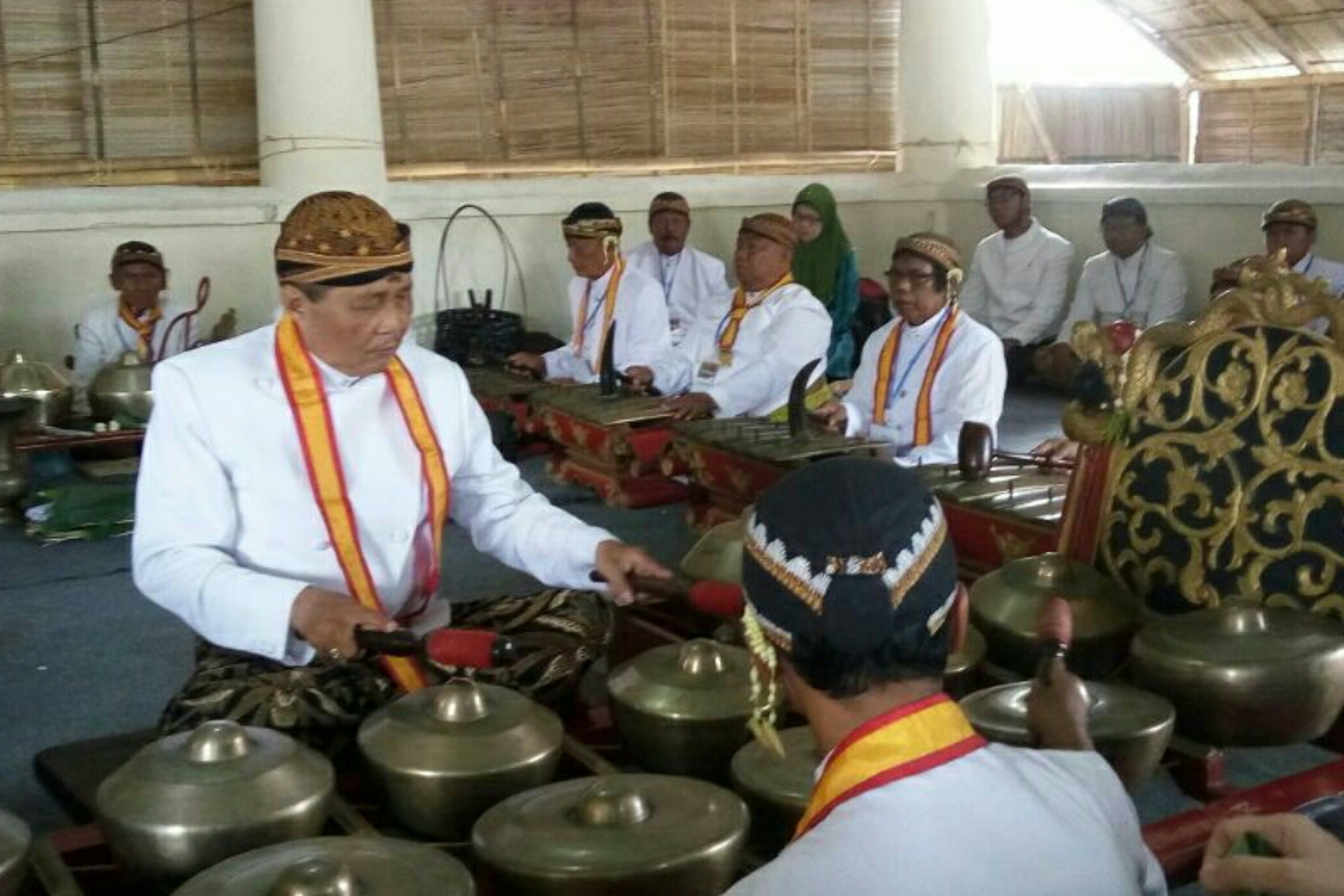 Tradisi Menginang nan Ratusan Tahun Tetap Lestari