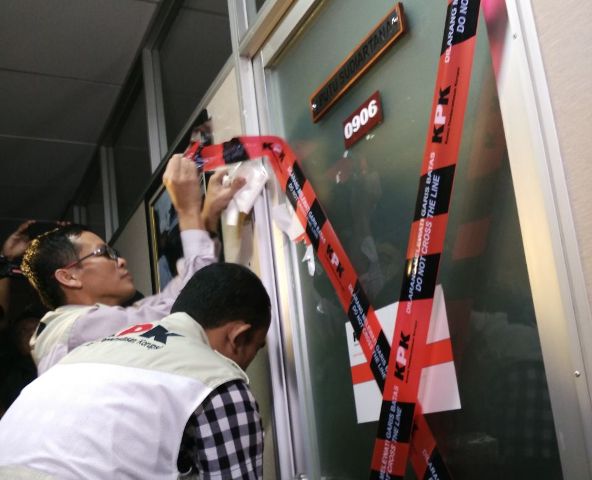 MKD Kawal Penggeledahan Ruang Putu Sudiartana