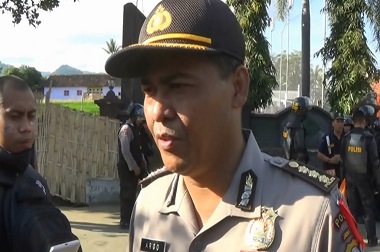 Seribu Polisi dan Barakuda Dikerahkan Tangkap Pimpinan Padepokan di Probolinggo