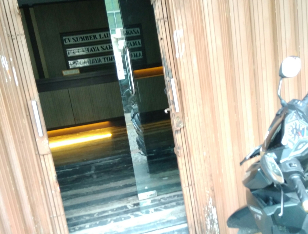 Sunyi di Kantor Bos Daging Sapi