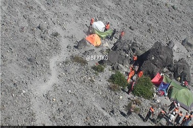 Lahar dan Gudel Taklukkan Merapi untuk Angkat Tubuh Erri 