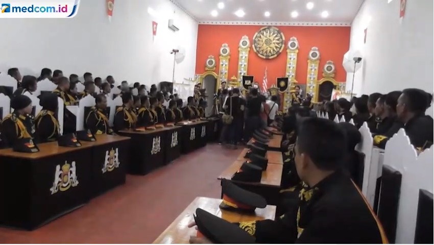 Profil dan Modus Kerajaan Gadungan yang Ramai Belakangan